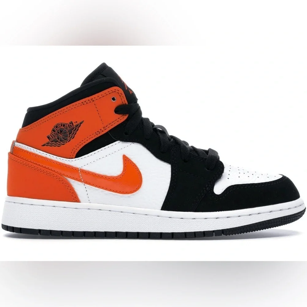 NIKE Air Jordan NWT Women's or Youth Unisex Athletic Shoes, Black Orange White - Picture 1 of 10